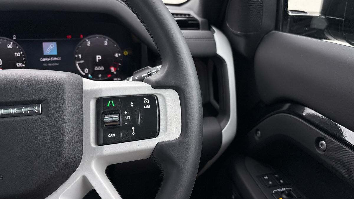 Used Land Rover Defender 110 2024 for sale - 76211088: Photo 14