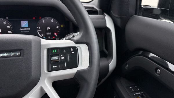 Used Land Rover Defender 110 2024 for sale - 76211088: Photo 14