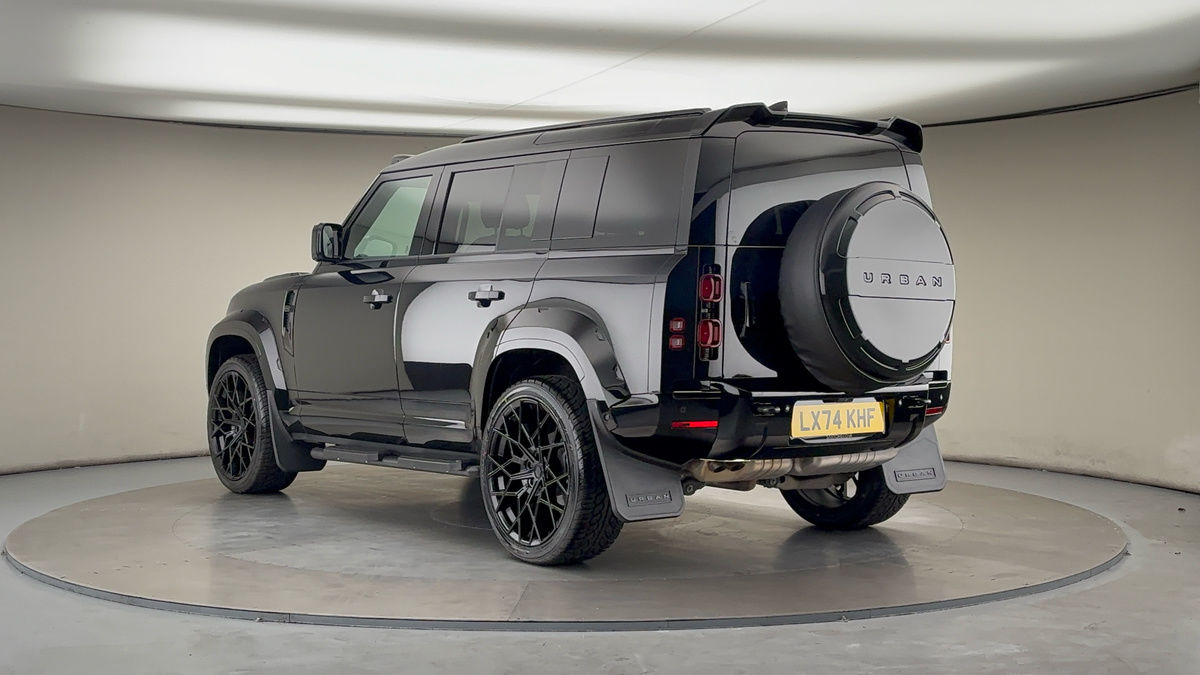 Used Land Rover Defender 110 2024 for sale - 76211088: Photo 2