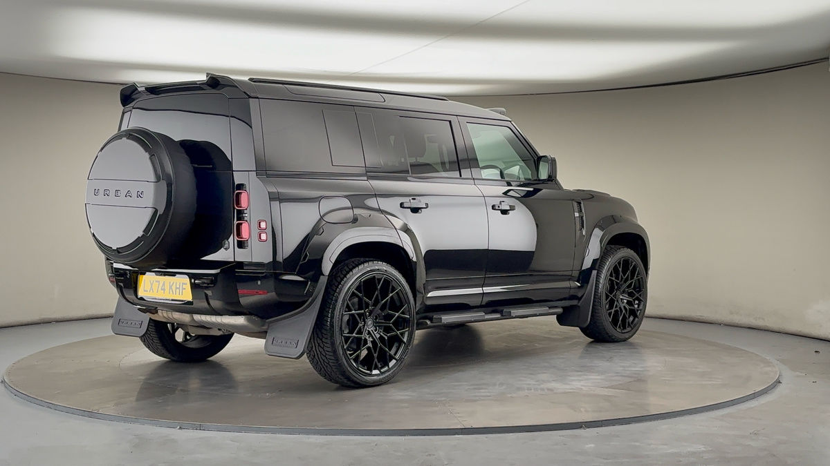 Used Land Rover Defender 110 2024 for sale - 76211088: Photo 21