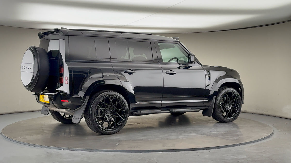 Used Land Rover Defender 110 2024 for sale - 76211088: Photo 44