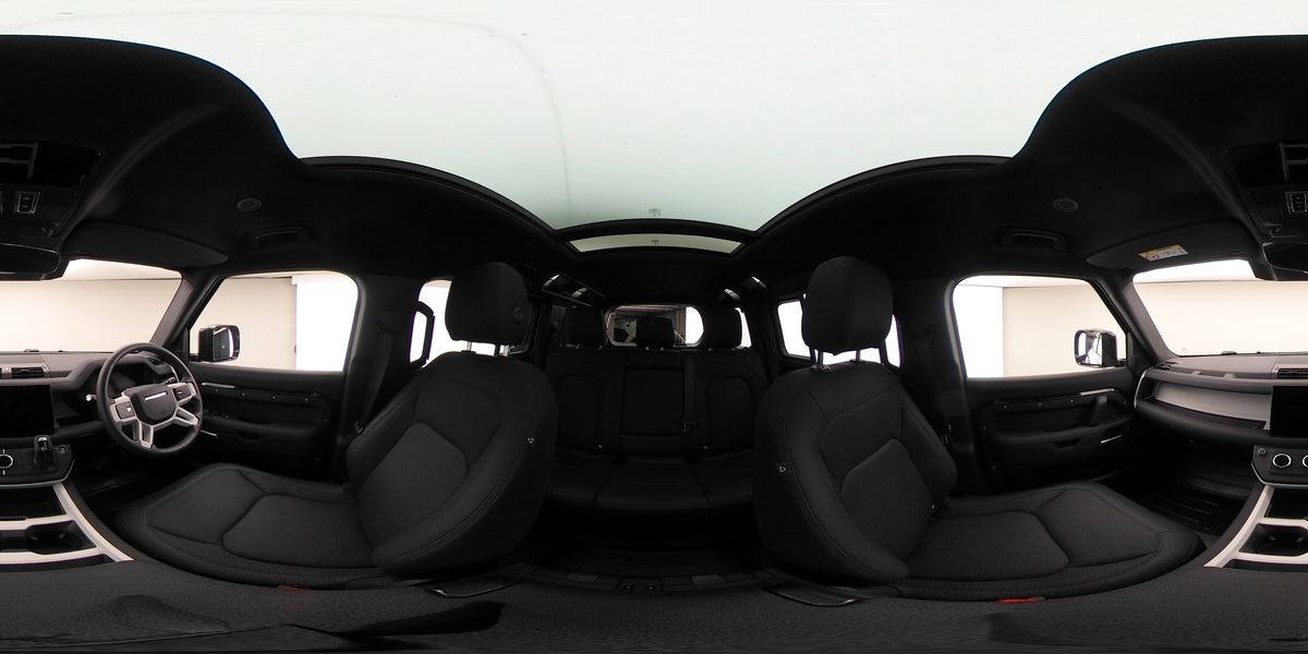 Used Land Rover Defender 110 2024 for sale - 76211088: Photo 50