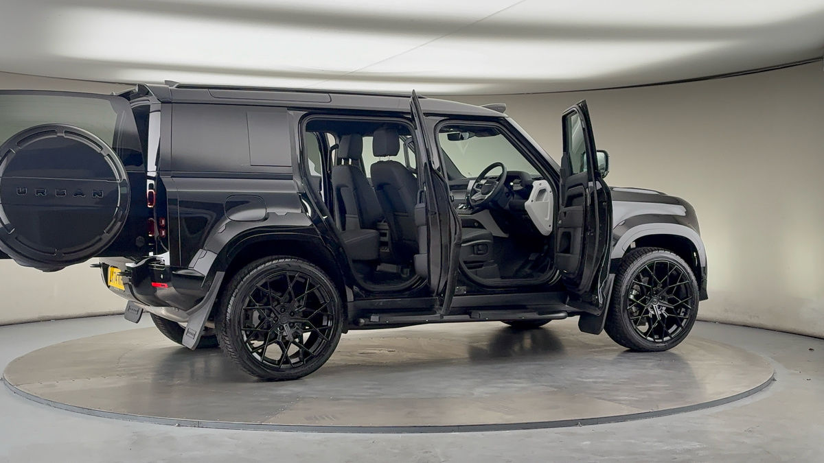 Used Land Rover Defender 110 2024 for sale - 76211088: Photo 63