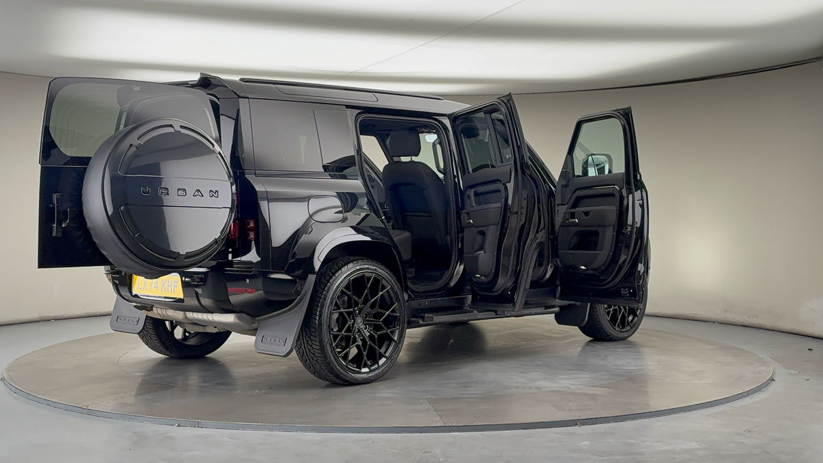 Used Land Rover Defender 110 2024 for sale - 76211088: Photo 64