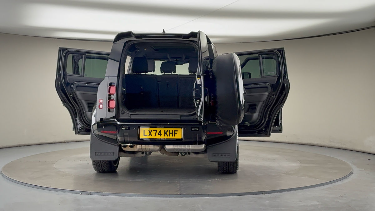 Used Land Rover Defender 110 2024 for sale - 76211088: Photo 66