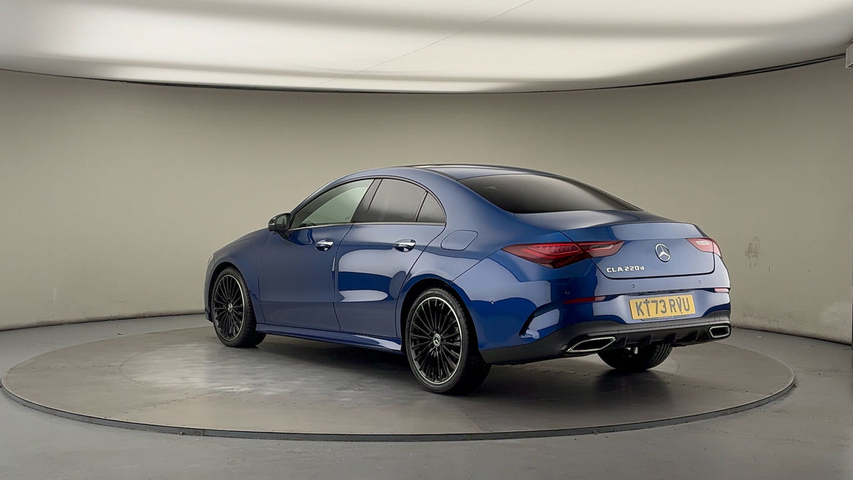 Used Mercedes-Benz CLA 2023 for sale - 76133142: Photo 2