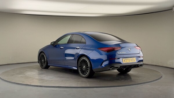 Used Mercedes-Benz CLA 2023 for sale - 76133142: Photo 2