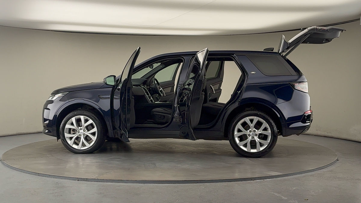 Used Land Rover Discovery Sport 2022 for sale - 76387101: Photo 46