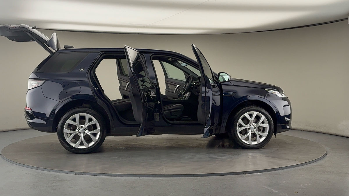 Used Land Rover Discovery Sport 2022 for sale - 76387101: Photo 56