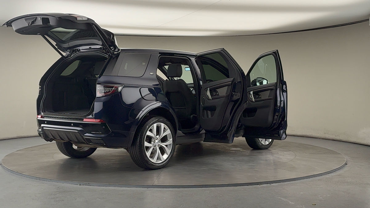 Used Land Rover Discovery Sport 2022 for sale - 76387101: Photo 58