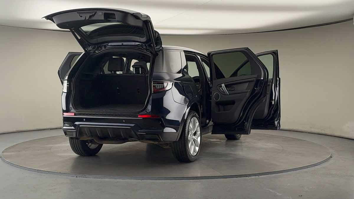 Used Land Rover Discovery Sport 2022 for sale - 76387101: Photo 59