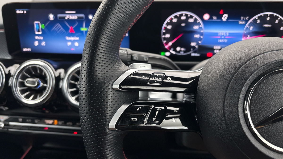 Used Mercedes-Benz GLB 2025 for sale - 76304618: Photo 13