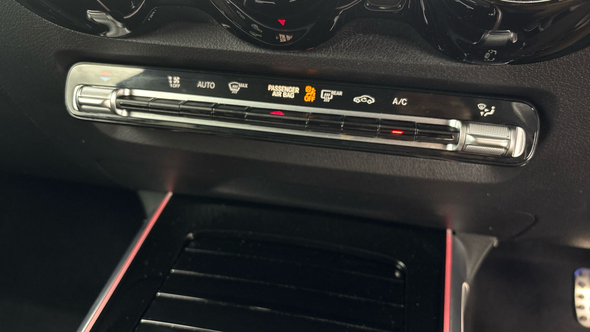 Used Mercedes-Benz GLB 2025 for sale - 76304618: Photo 25