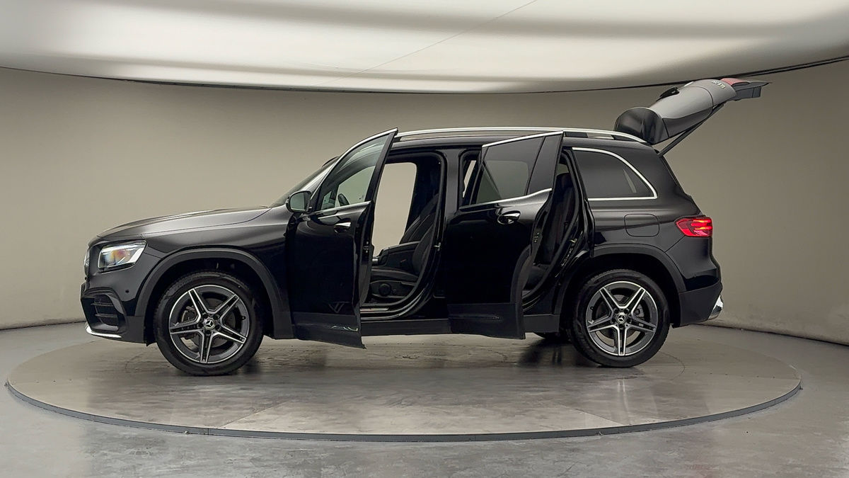 Used Mercedes-Benz GLB 2025 for sale - 76304618: Photo 49