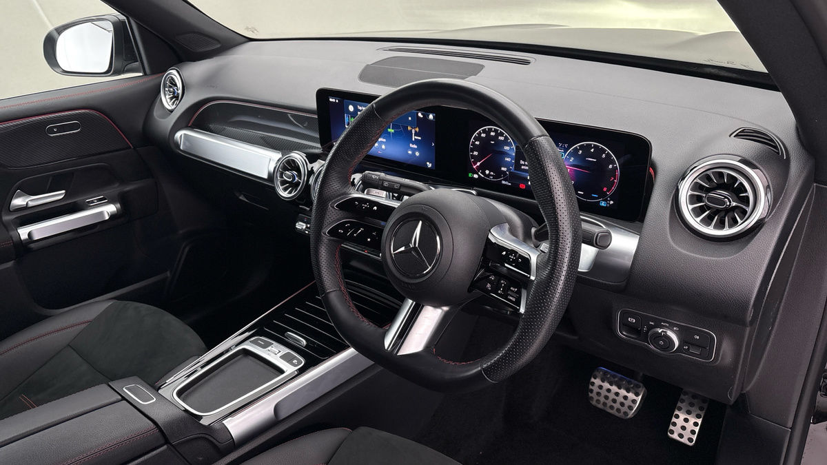 Used Mercedes-Benz GLB 2025 for sale - 76304618: Photo 5