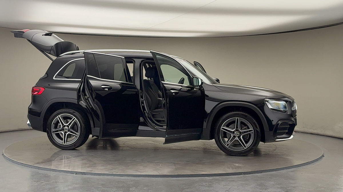 Used Mercedes-Benz GLB 2025 for sale - 76304618: Photo 57