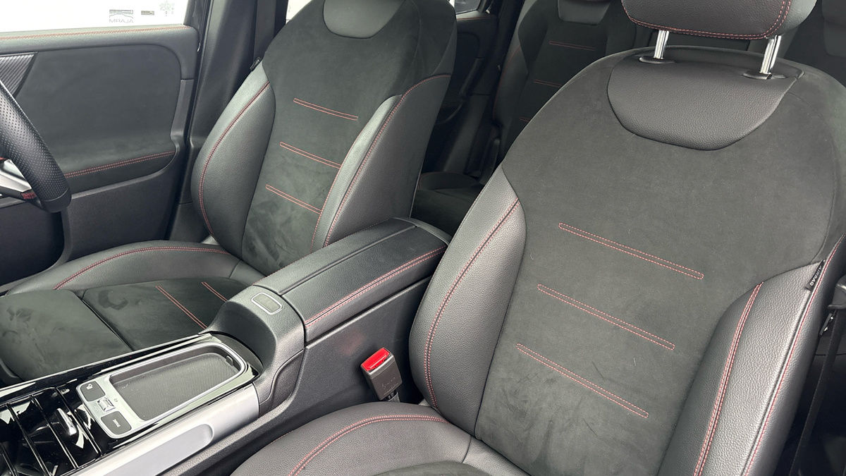 Used Mercedes-Benz GLB 2025 for sale - 76304618: Photo 7