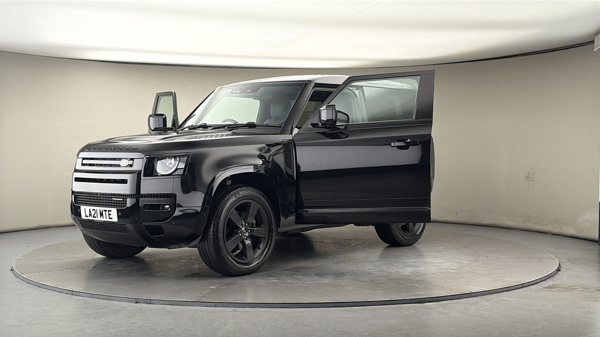 Used Land Rover Defender 2021 for sale - 77821828: Photo 22
