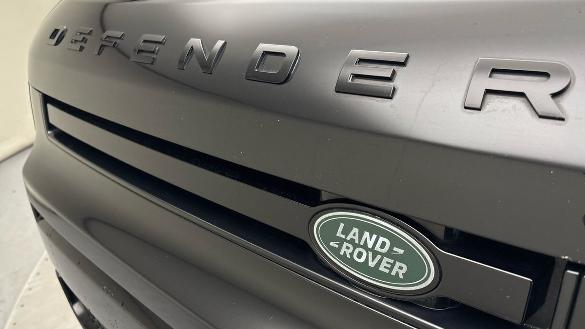 Used Land Rover Defender 2021 for sale - 77821828: Photo 24