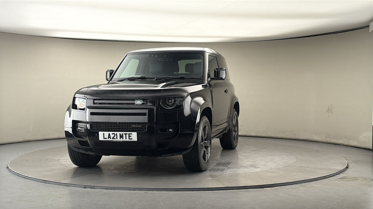 Used Land Rover Defender 2021 for sale - 77821828: Photo 31