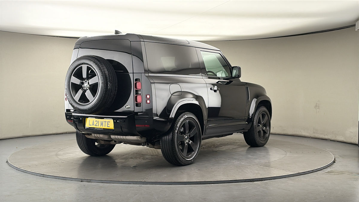 Used Land Rover Defender 2021 for sale - 77821828: Photo 39