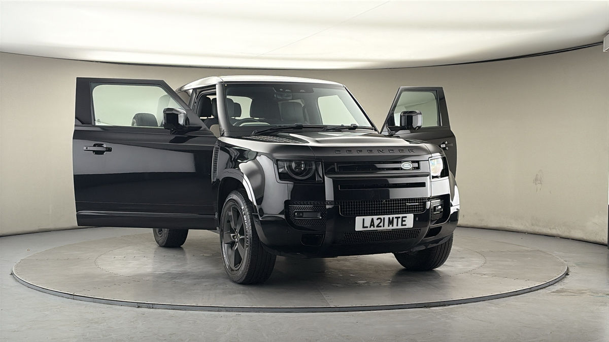 Used Land Rover Defender 2021 for sale - 77821828: Photo 52