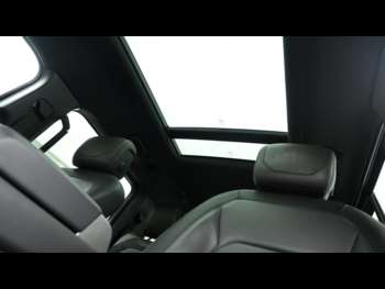 Used Land Rover Defender 130 2023 for sale - 74107073: Photo