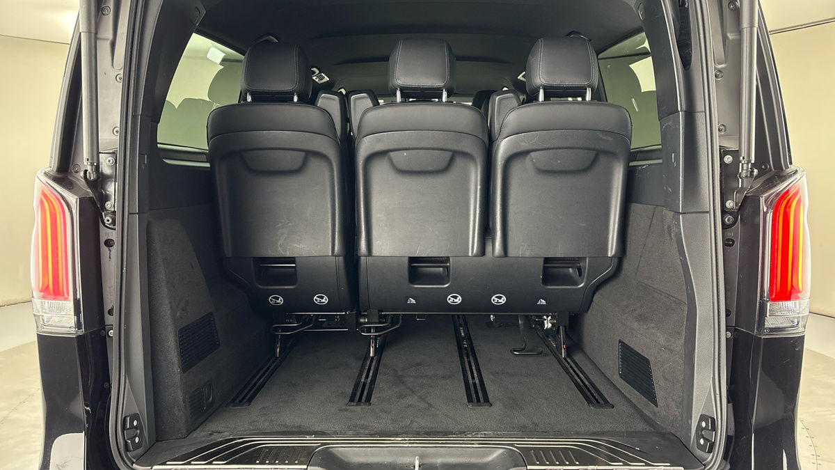 Used Mercedes-Benz V-Class 2024 for sale - 76211089: Photo 11