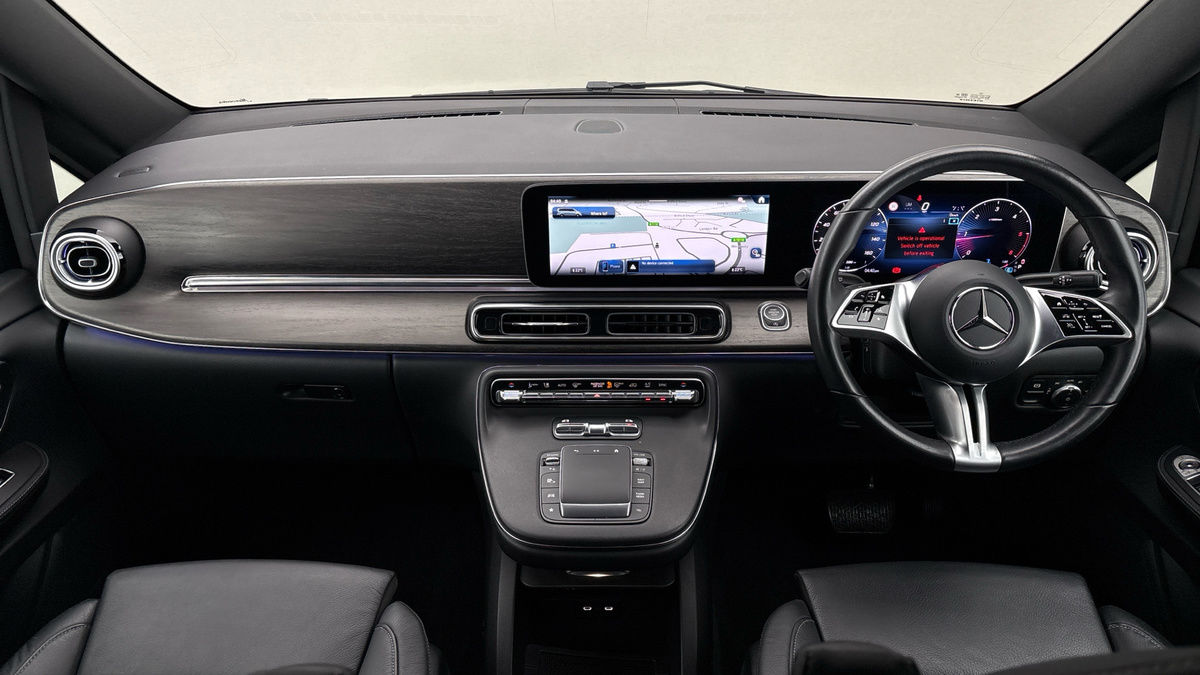 Used Mercedes-Benz V-Class 2024 for sale - 76211089: Photo 12