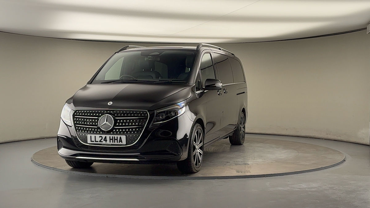 Used Mercedes-Benz V-Class 2024 for sale - 76211089: Photo 32