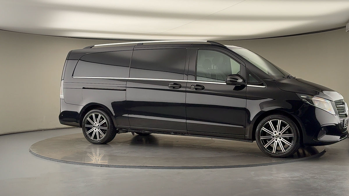 Used Mercedes-Benz V-Class 2024 for sale - 76211089: Photo 36