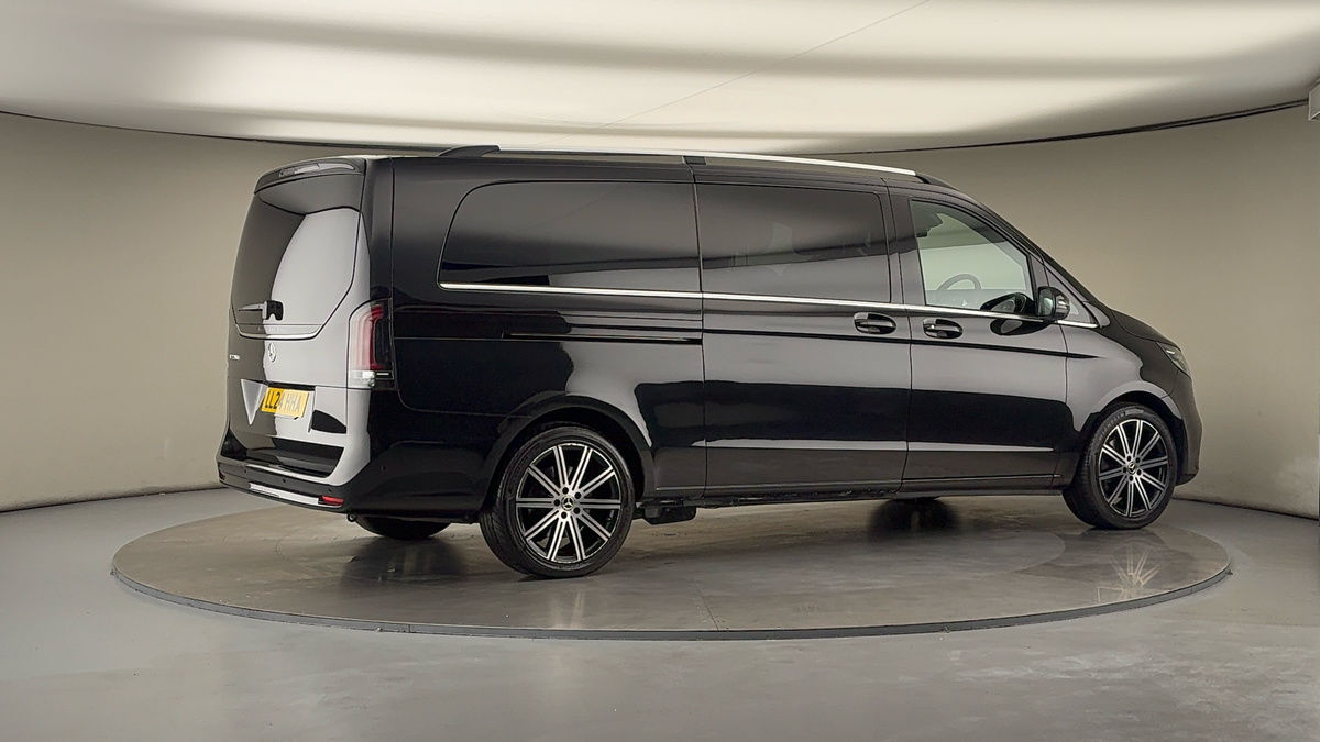 Used Mercedes-Benz V-Class 2024 for sale - 76211089: Photo 39