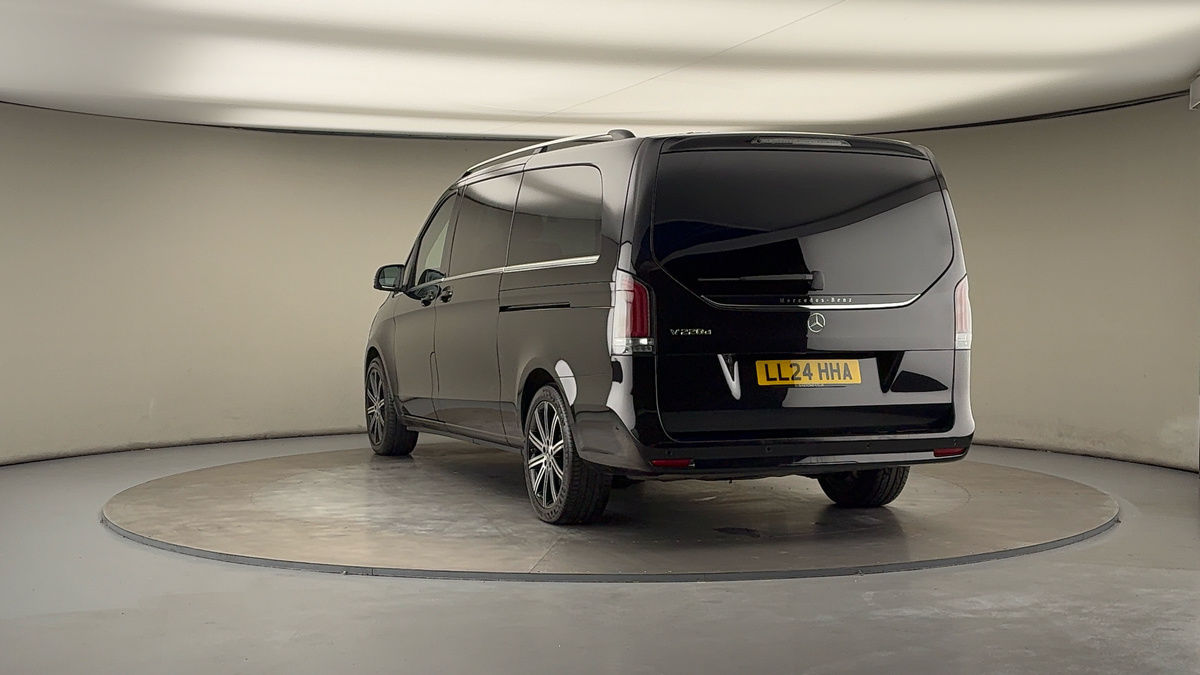 Used Mercedes-Benz V-Class 2024 for sale - 76211089: Photo 43