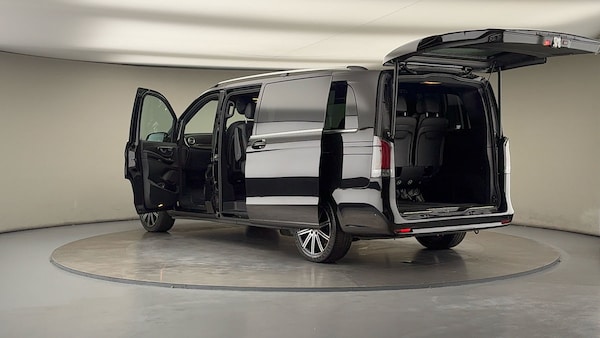 Used Mercedes-Benz V-Class 2024 for sale - 76211089: Photo 44
