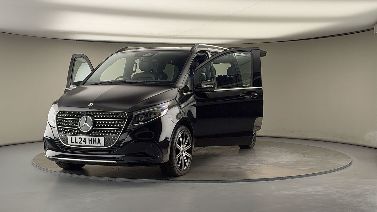 Used Mercedes-Benz V-Class 2024 for sale - 76211089: Photo 51
