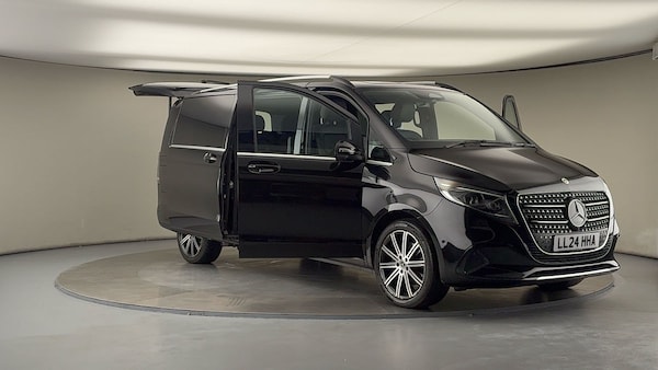 Used Mercedes-Benz V-Class 2024 for sale - 76211089: Photo 54