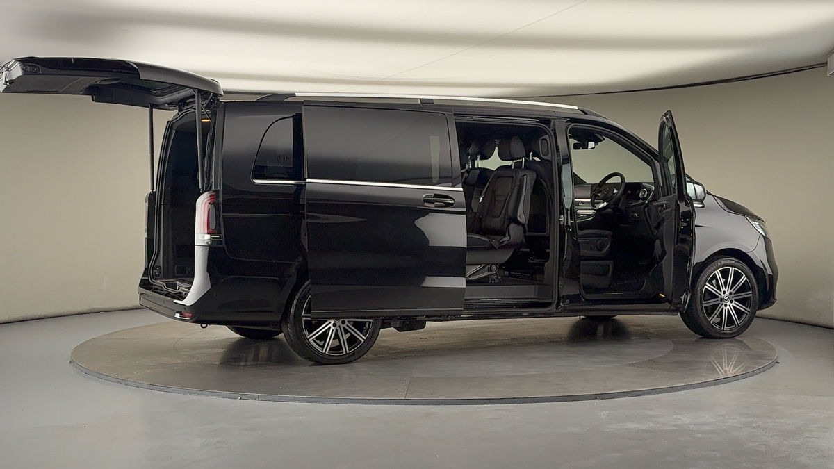 Used Mercedes-Benz V-Class 2024 for sale - 76211089: Photo 58