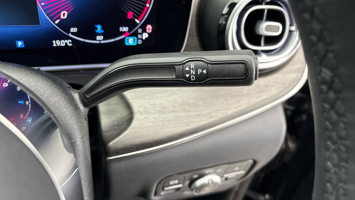 Used Mercedes-Benz V-Class 2024 for sale - 76211089: Photo 6