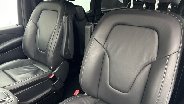 Used Mercedes-Benz V-Class 2024 for sale - 76211089: Photo 7
