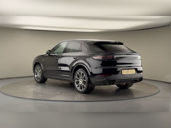 Used Porsche Cayenne 2019 for sale - 75560598: Photo