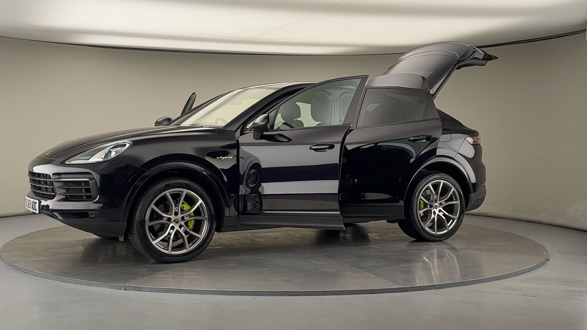 Used Porsche Cayenne 2019 for sale - 75560598: Photo 49