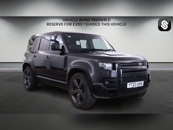 Used Land Rover Defender 110 2023 for sale - 78412930: Photo