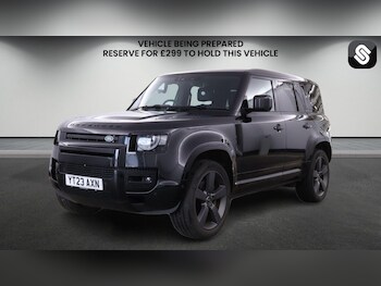 Used Land Rover Defender 110 2023 for sale - 78412930: Photo