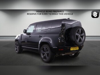 Used Land Rover Defender 110 2023 for sale - 78412930: Photo