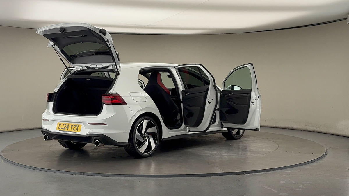 Used Volkswagen Golf 2024 for sale - 76357234: Photo 59