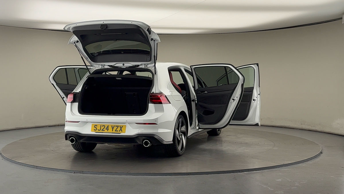 Used Volkswagen Golf 2024 for sale - 76357234: Photo 60