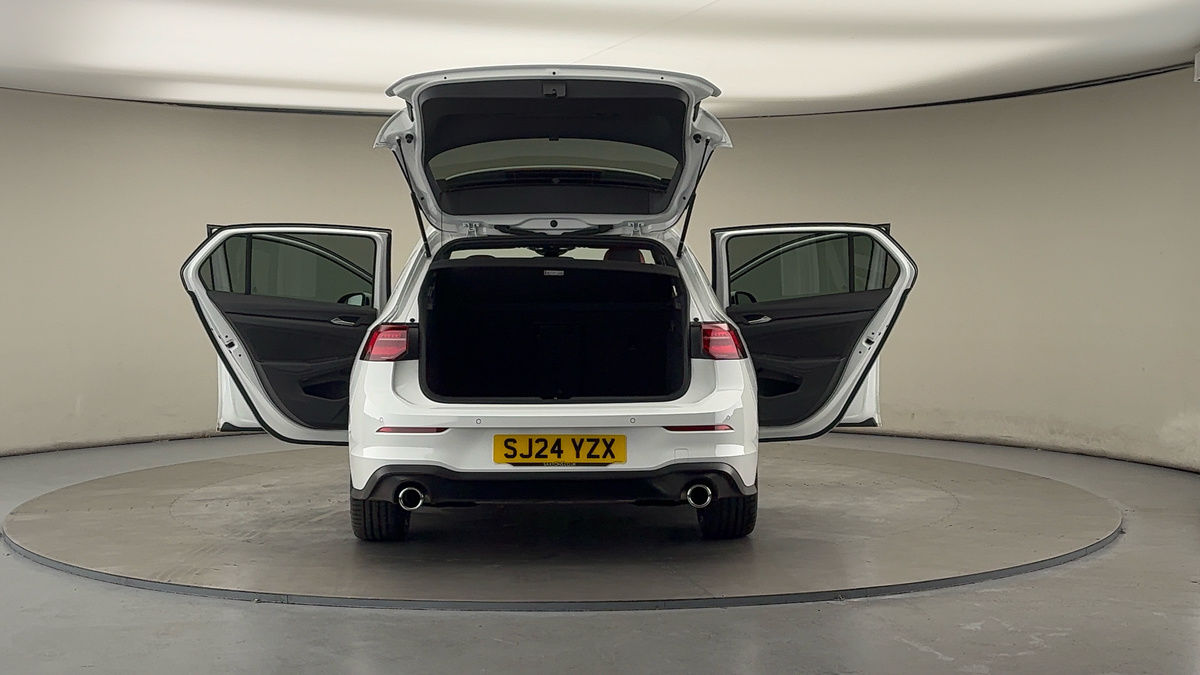 Used Volkswagen Golf 2024 for sale - 76357234: Photo 61