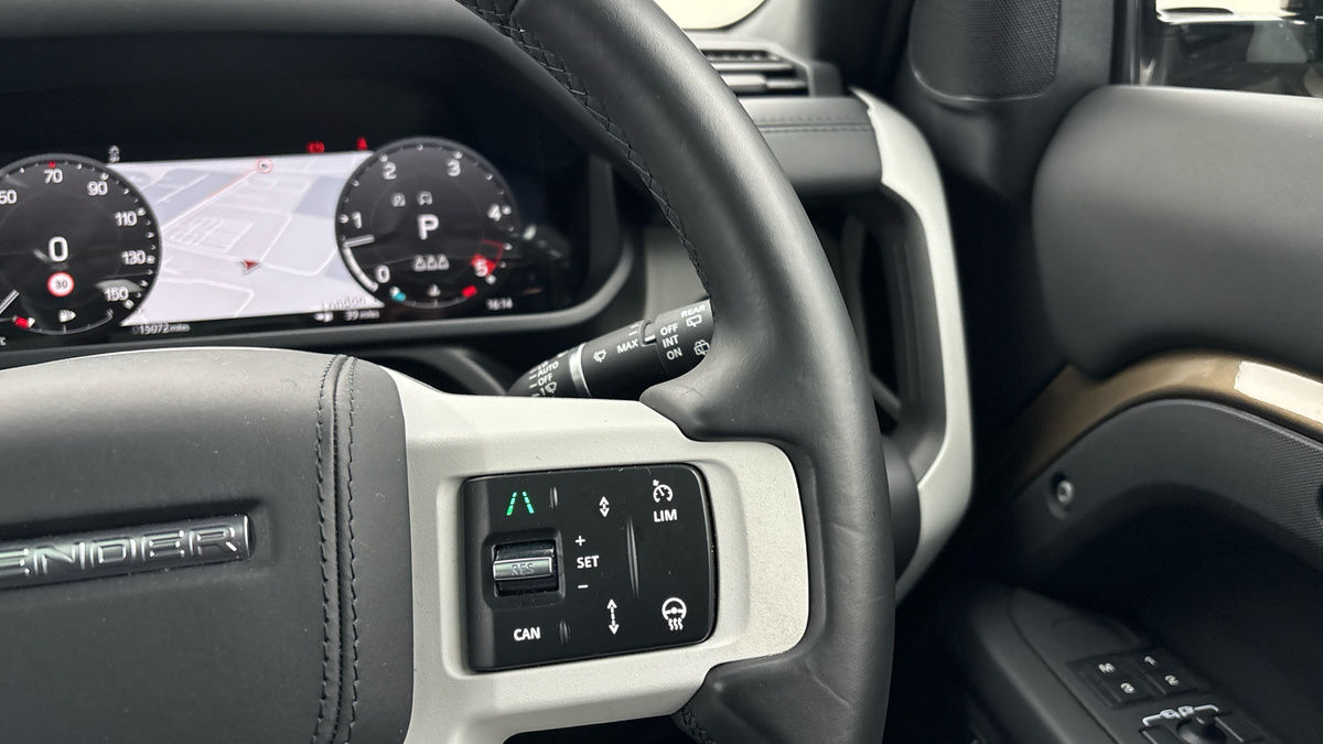 Used Land Rover Defender 110 2024 for sale - 77749390: Photo 14