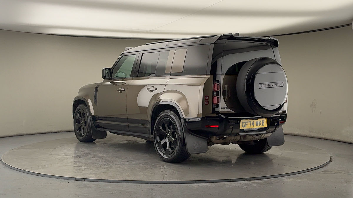 Used Land Rover Defender 110 2024 for sale - 77749390: Photo 2