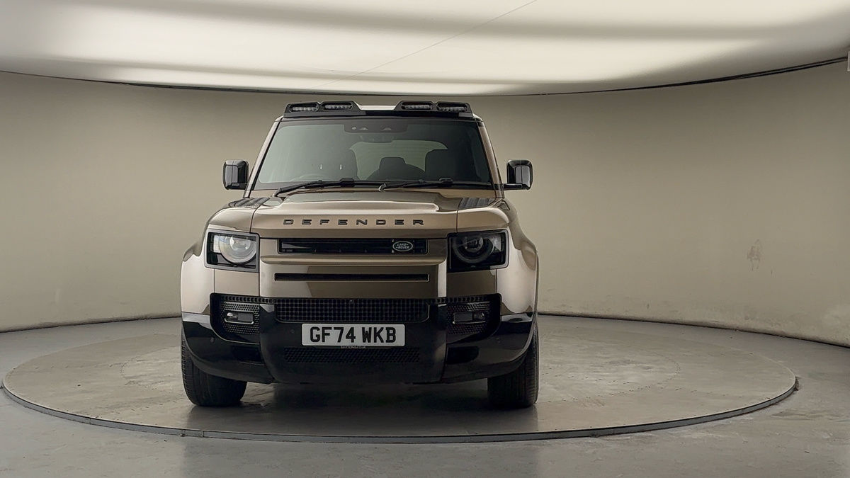 Used Land Rover Defender 110 2024 for sale - 77749390: Photo 3